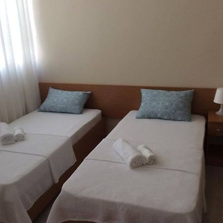 Ayvalik Konak Pansiyon Екстер'єр фото