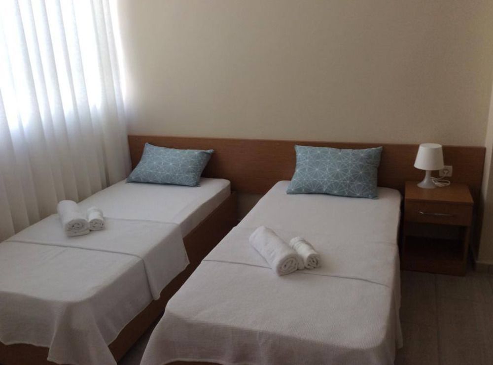 Ayvalik Konak Pansiyon Екстер'єр фото